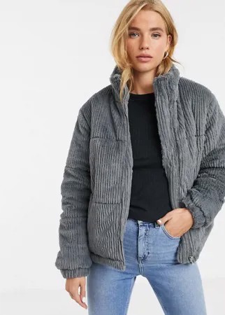Серая куртка из искусственного меха в рубчик New Look-Серый