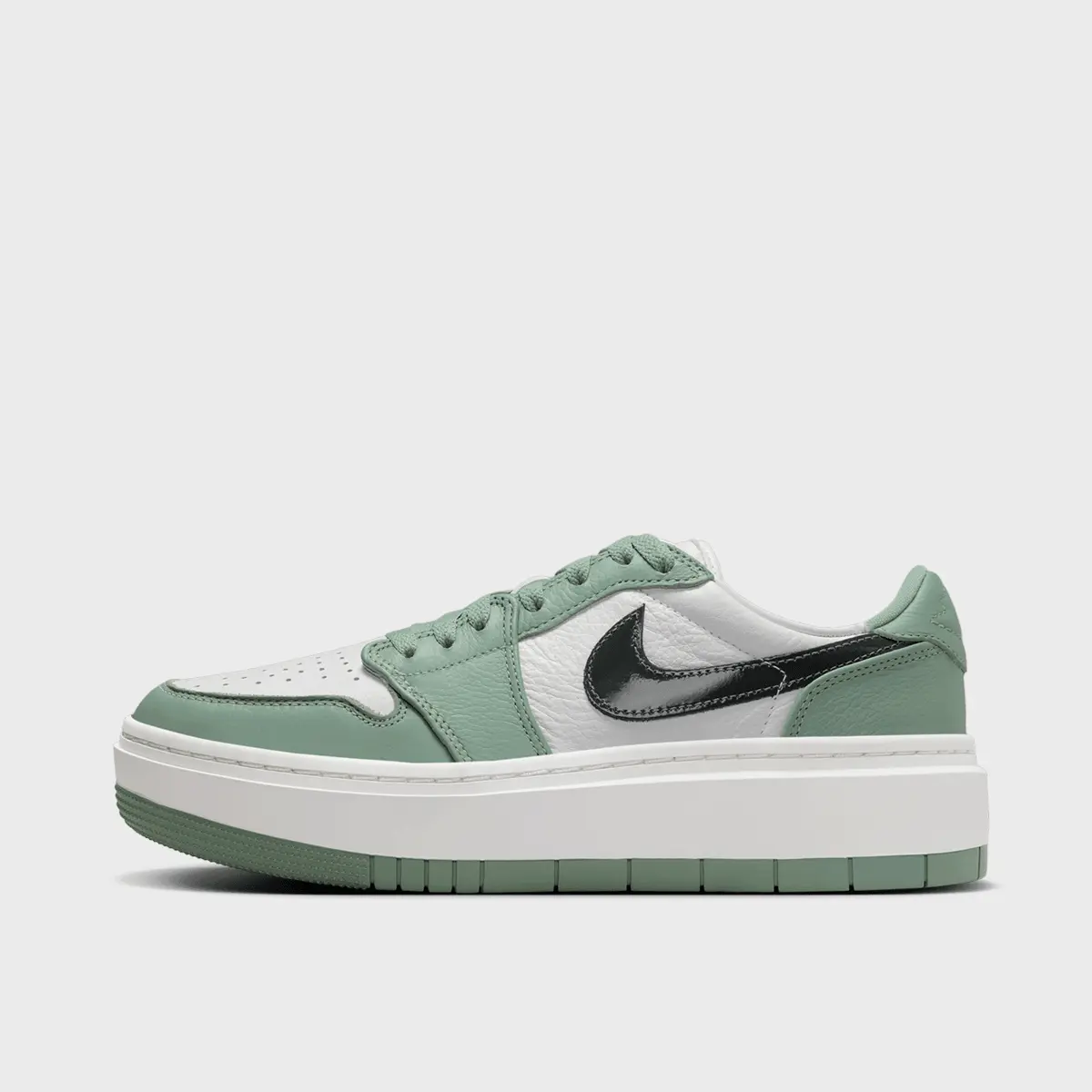 Кроссовки Jordan WMNS Air Jordan 1 Elevate Low, зеленый/белый