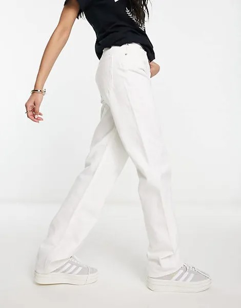 Белые прямые джинсы Pull&Bear