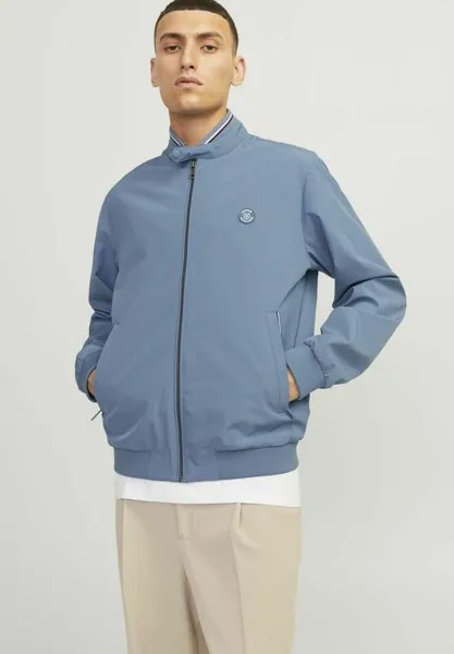 Куртки-бомберы Jack & Jones, капитаны синие