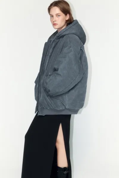 Куртка-бомбер oversize с вареным эффектом