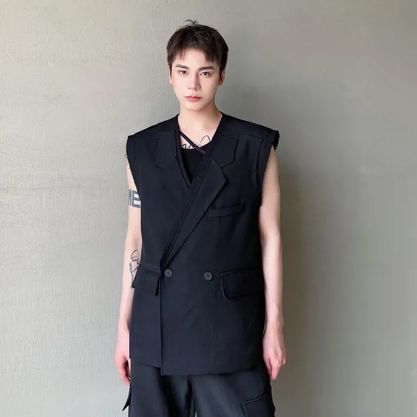 Men's Loose Black Vest Large Size Cool Style Personalized Cutting Double Breasted Woolen Vest Waistcoat Sleeveless Coat