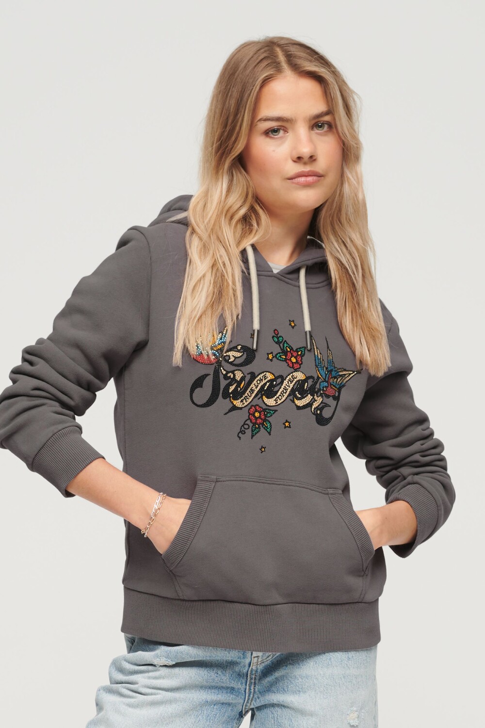 Худи с надписью и мотивом татуировки Superdry, серый