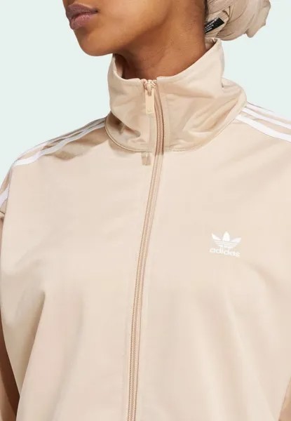 Спортивная куртка Firebird adidas Originals, бежевый