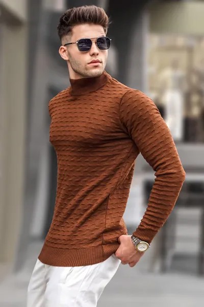 Трикотажный свитер Camel Turtleneck 5762 MADMEXT