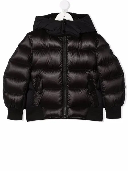 Moncler Enfant пуховик с нашивкой-логотипом