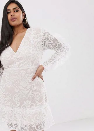 Белое кружевное платье мини с глубоким вырезом и оборками Lasula Plus-Белый