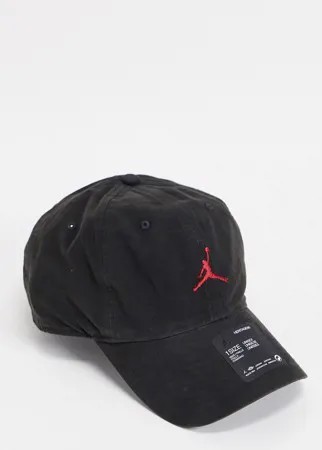 Черная выбеленная кепка с логотипом в виде баскетболиста Nike Jordan H86-Черный цвет