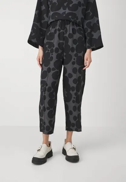 Брюки Marimekko VALÖÖRI PIENI KEIDAS TROUSERS, цвет black/dark grey