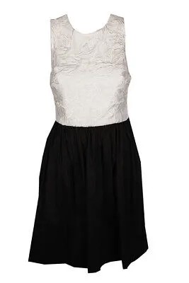 Бело-черное двухцветное вечернее платье с пышной юбкой Betsey Johnson 2