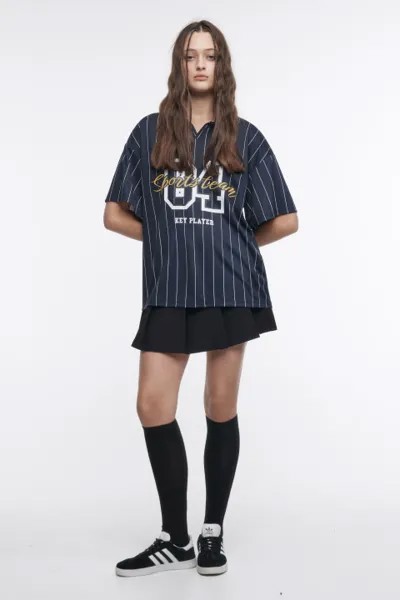 Футболка oversize с воротником-поло и принтом