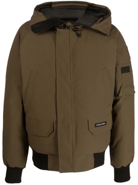Canada Goose бомбер Chilliwack с капюшоном, зеленый