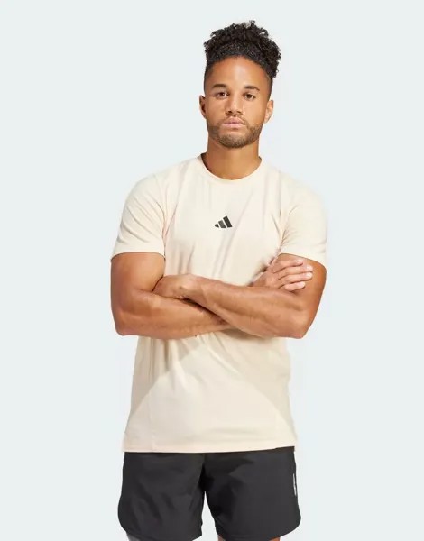 Бежевая спортивная футболка adidas Designed for Training adidas performance
