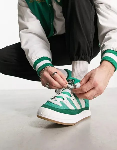 Зеленые кроссовки adidas Originals adimatic