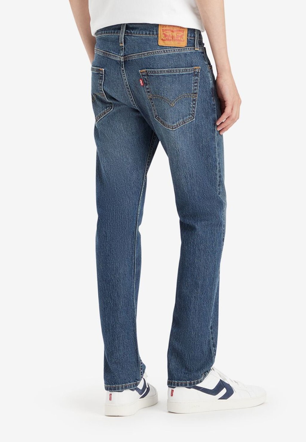 Зауженные джинсы 502 TAPER Levi's, синие джинсы