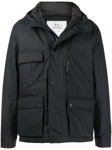 Woolrich короткое пальто с капюшоном