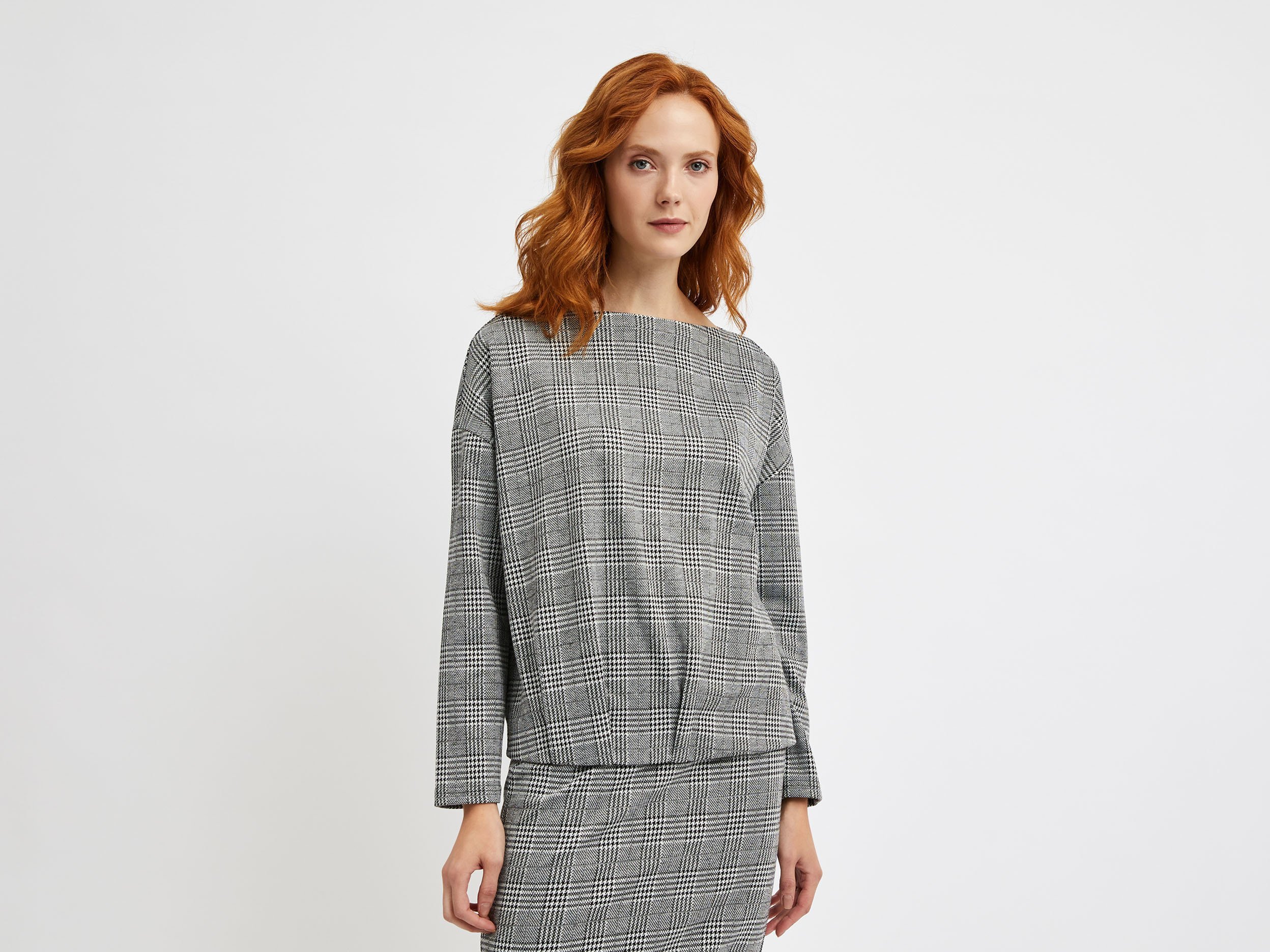 Свитшот женский United Colors of Benetton 21A_3YZQE1BC0 разноцветный L