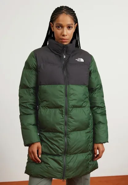 Зимнее пальто The North Face SAIKURU PARKA, цвет pine needle/black