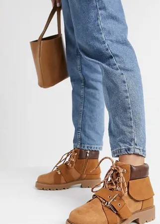 Светло-коричневые походные ботинки на шнуровке для широкой стопы ASOS DESIGN-Neutral