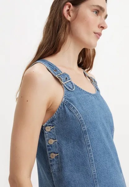 Джинсы Levi's, причина и следствие Aly Jumper