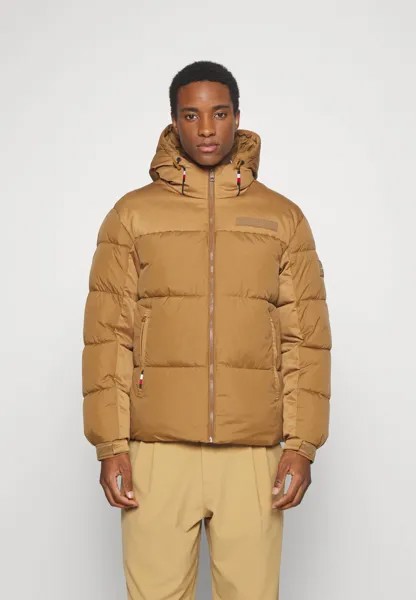Пальто Tommy Hilfiger КУРТКА С КАПЮШОНОМ NEW YORK, цвет desert khaki