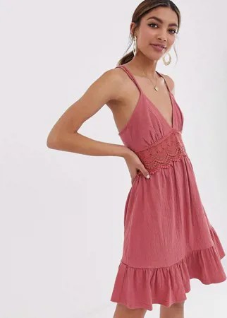 Фактурный приталенный сарафан мини с отделкой кроше ASOS DESIGN-Розовый