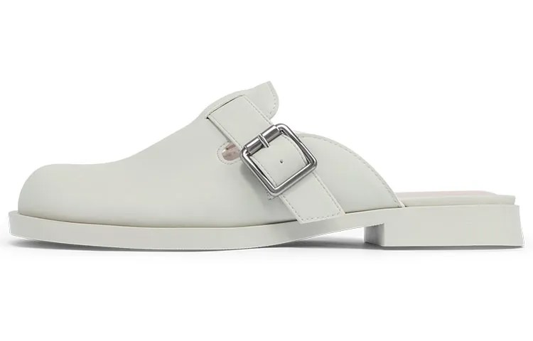 Тапочки женские Charles&Keith
