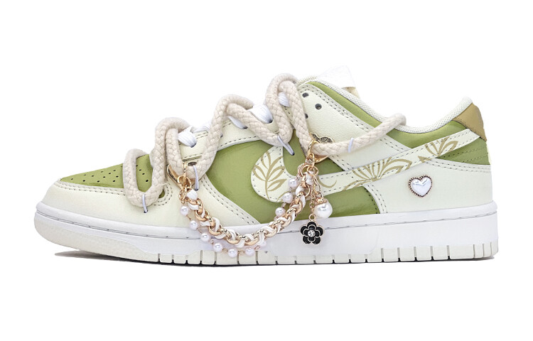 Кроссовки Nike Dunk Skateboarding Shoes Women's Low-top Green/white, зеленый