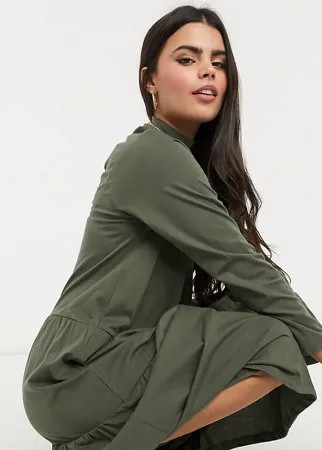 Свободное платье миди цвета хаки с ярусной юбкой ASOS DESIGN Petite-Зеленый