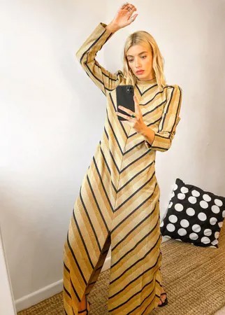 Золотистое платье макси с разрезом спереди и принтом «елочка» Selected Femme-Мульти