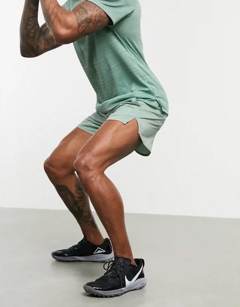 Зеленые шорты Nike Running Flex-Зеленый