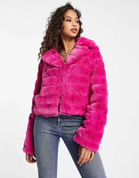Ярко-розовая укороченная куртка из искусственного меха с воротником Miss Selfridge