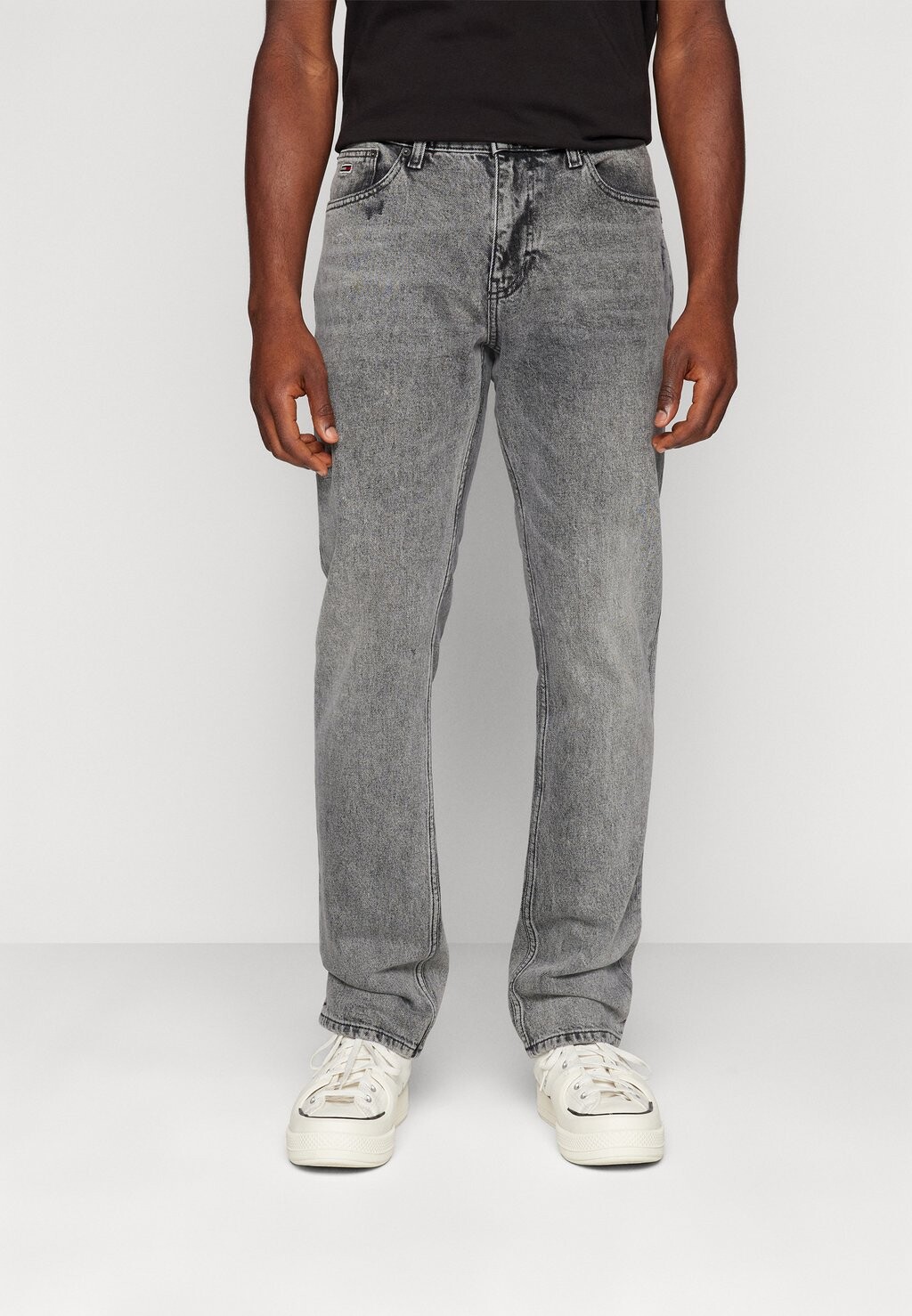 Джинсы узкого кроя RYAN  Tommy Jeans, черный деним