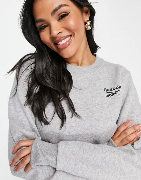 Свитшот светло-серого цвета с маленьким логотипом Reebok-Серый