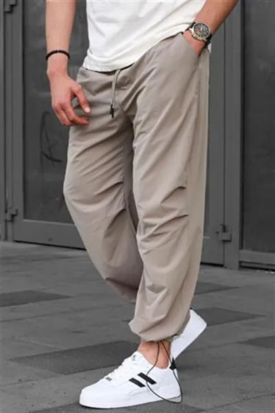 Бежевые мужские брюки-парашют стандартного кроя Madmext, бежевый