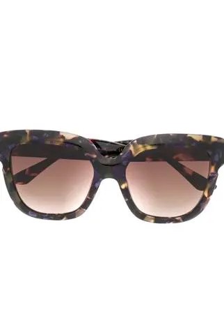 Emmanuelle Khanh массивные солнцезащитные очки черепаховой расцветки