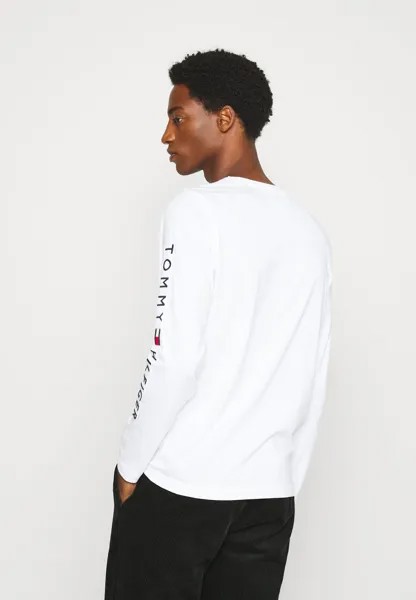 Топ с длинными рукавами Logo Long Sleeve Tee Tommy Hilfiger, белый