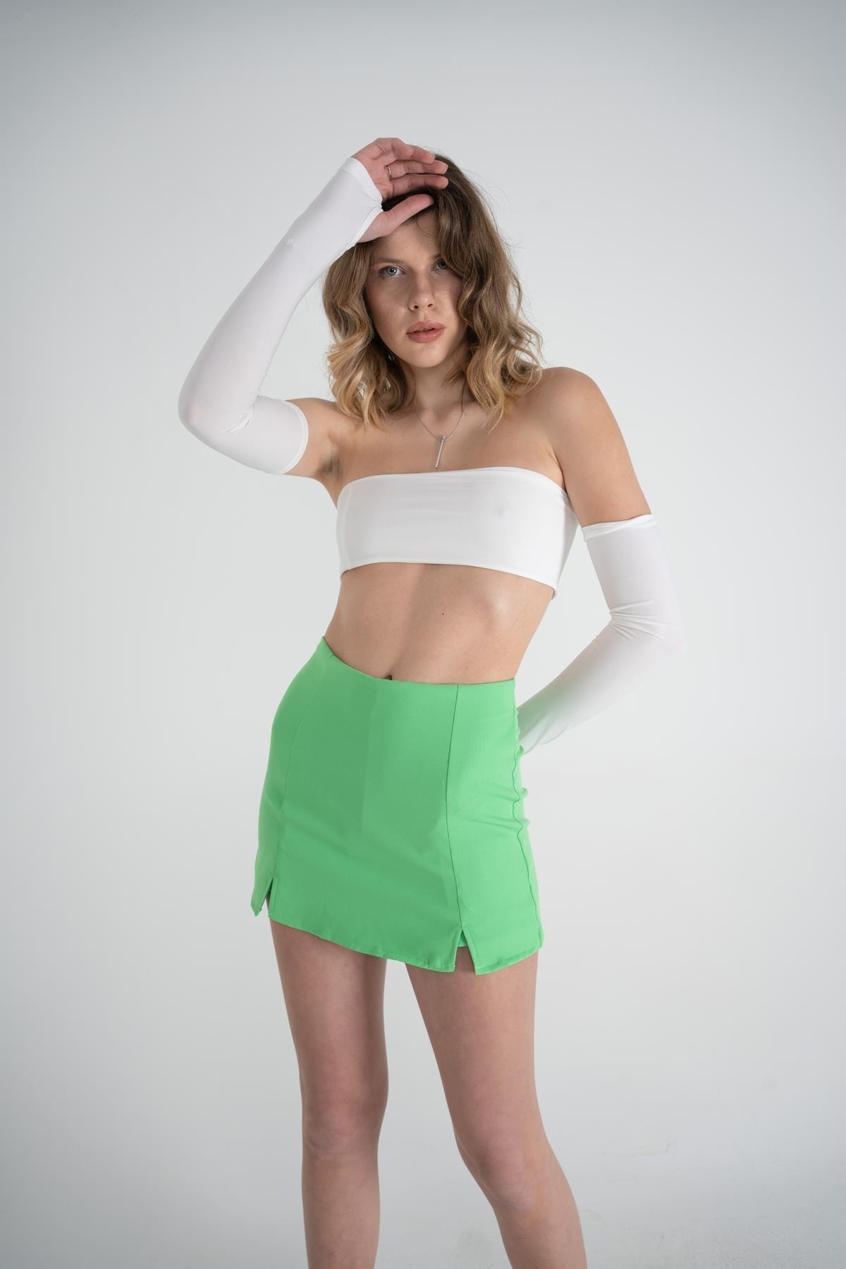 Мини-шорты с двойным разрезом и высокой талией, зеленая юбка с крапивником HOLLY LOLLY, зеленый