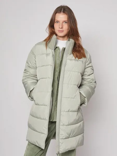 Тёплое стёганное пальто с удлинёнными манжетами