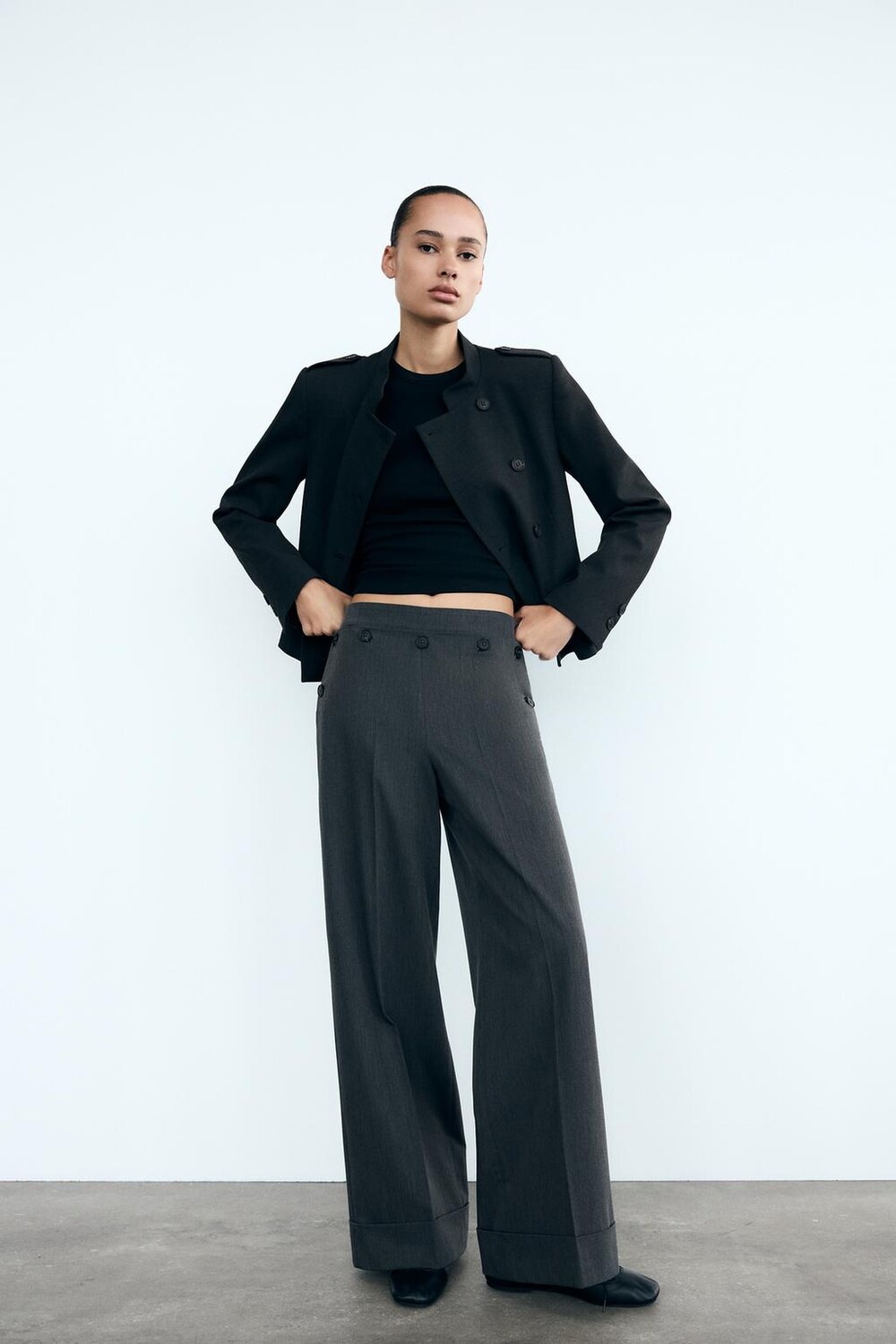 Брюки на пуговицах ZARA, антрацитовый серый