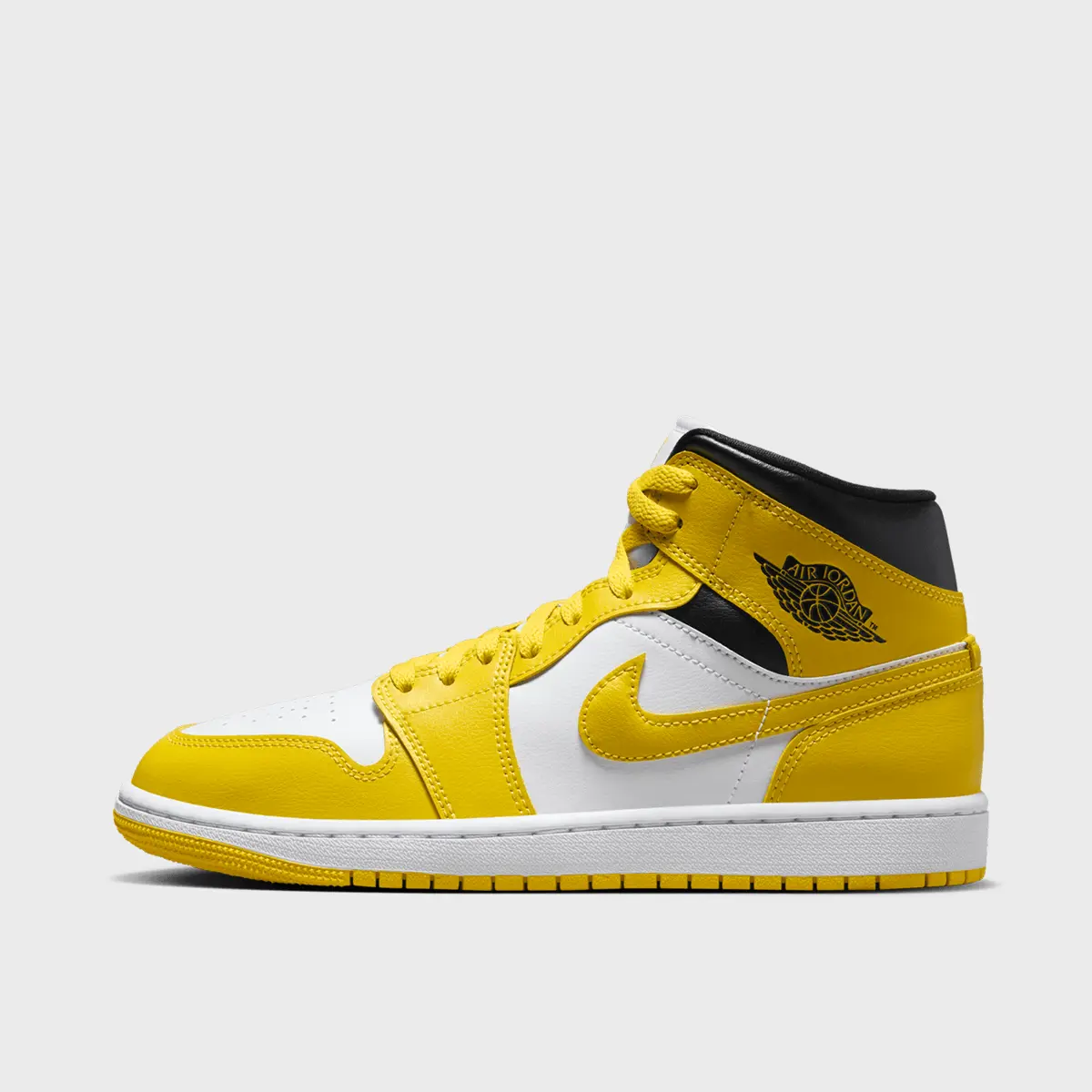 Кроссовки Jordan Air Jordan 1 Mid, желтый/черный/белый