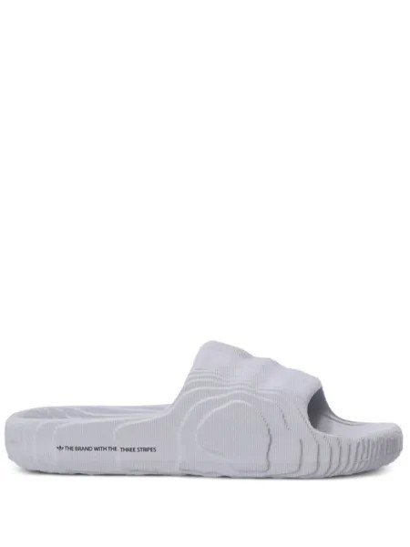 Adidas слиперы Club Adilette 22 с тиснением, серый
