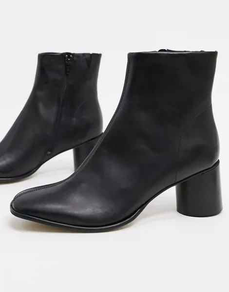 Черные кожаные полусапожки челси на каблуке с круглым носком ASOS DESIGN-Черный цвет