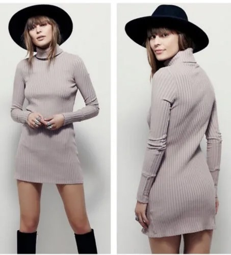 Мини-свитер в рубчик с высоким воротником Free People, приталенное платье S