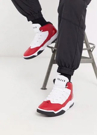 Красные кроссовки с белыми вставками Nike Jordan Max Aura-Красный