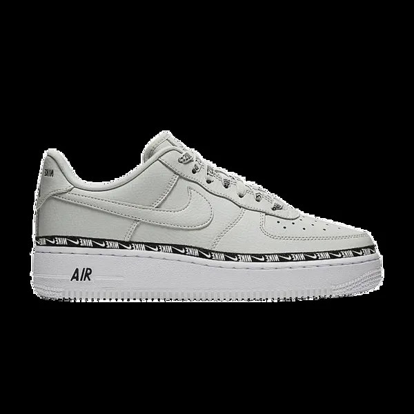 Кроссовки Nike Wmns Air Force 1 07 SE Premium 'Light Silver', серебряный