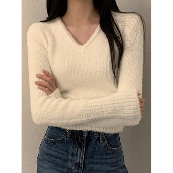 Вязаный пуловер с V-образным вырезом и свитером
