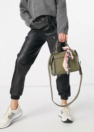 Сумка цвета хаки через плечо с шарфиком Steve Madden Reese-Зеленый цвет