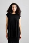 Базовая Футболка BOYFRIEND CREWNECK Norma Kamali, черный