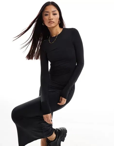 Притягивающее фигуру платье макси Pull&Bear из мягкого материала черного цвета с длинными рукавами